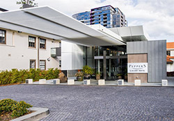 Peppers Gallery Hotel Canberra